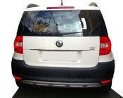 Skoda Yeti 2009–2017 List ovanför registreringsskylten (rostfritt stål) foto 1