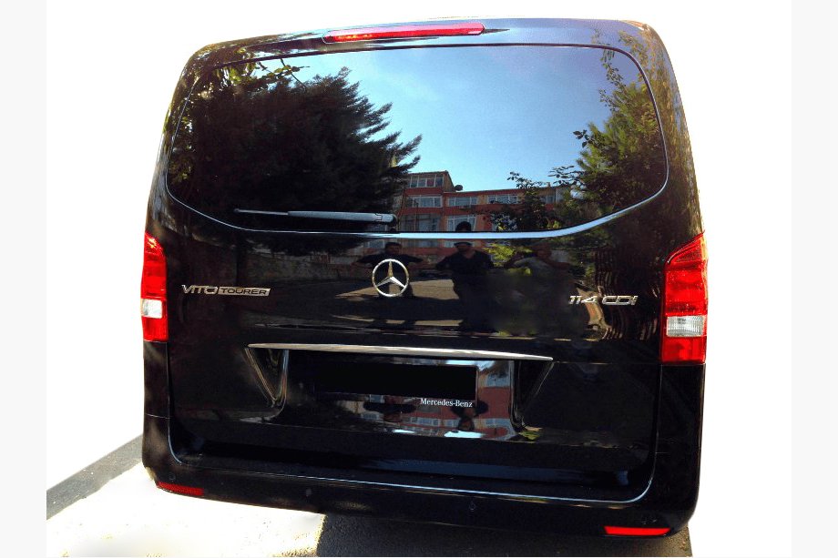Mercedes Vito/V-klass W447 2014– Smal list ovanför registreringsskylten (rostfritt stål) Image