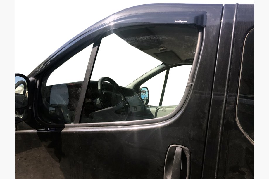 Opel Vivaro 2001–2015 Vindavvisare för sidorutor (2 st, MyRacing) Image