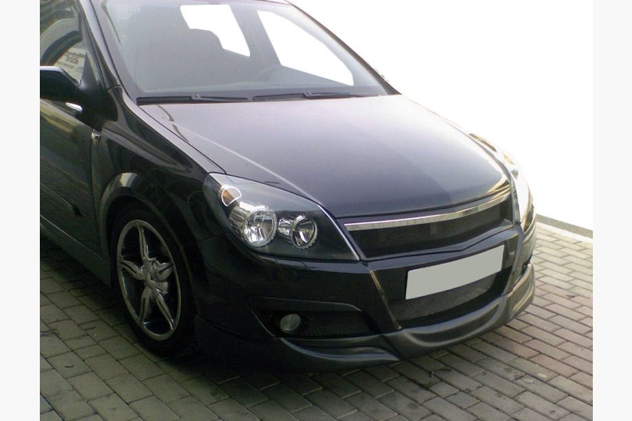 Opel Astra H 2004–2013 Främre nedre läppspoiler HB V1 (för lackering) Image
