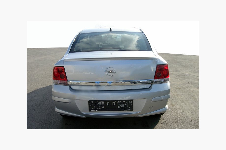 Opel Astra H 2004–2013 Spoiler Sedan (för lackering) Image