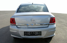 Opel Astra H 2004–2013 Spoiler Sedan (för lackering) foto 1