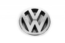 Volkswagen Touran 2003–2010 Främre emblem 1T0 853 601A (2003-2006) foto 1