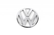 Volkswagen Golf 4 1997–2006 Främre emblem 1J0 853 601 (övre del, OEM-utförande) foto 1