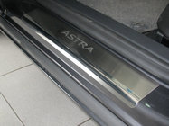 Opel Astra J 2009–2015 Instegslister Nataniko (4 st, rostfritt stål) foto 1
