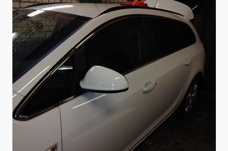 Opel Astra J 2009–2015 Komplett fönsterlistset (Sport Tourer, 12 delar, rostfritt) Foto 3