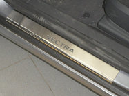 Opel Vectra C 2002–2008 Instegslister Nataniko (4 st, rostfritt stål) Premium - 3M tejp, 0,8 mm foto 1