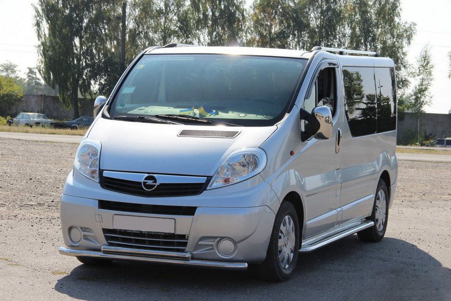 Opel Vivaro 2001–2015 Främre frontbåge ST014 (rostfritt) Image