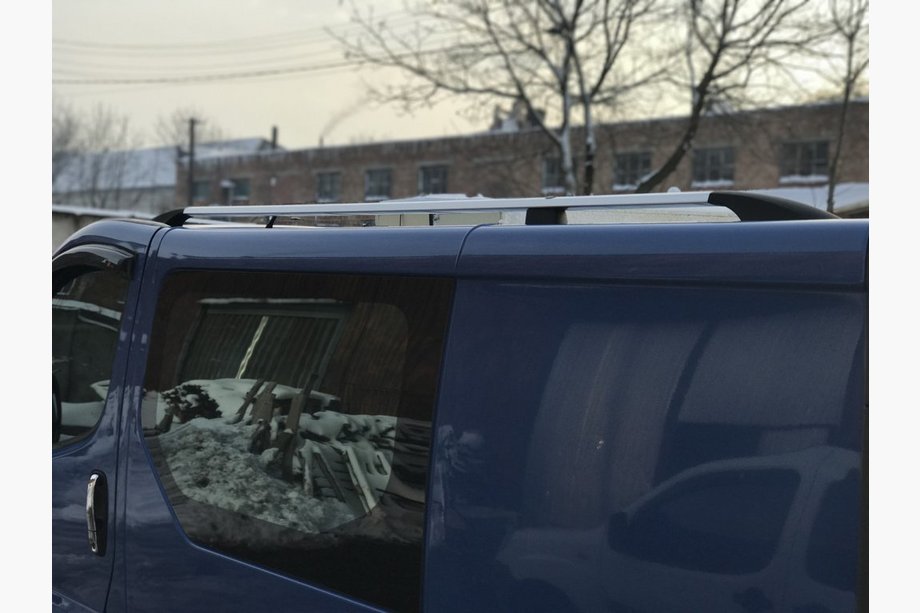 Opel Vivaro 2001–2015 Kromade takrails Foto 5