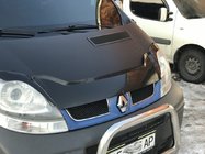 Renault Trafic 2001–2015 Huvdeflektor (FLY, kort) foto 4