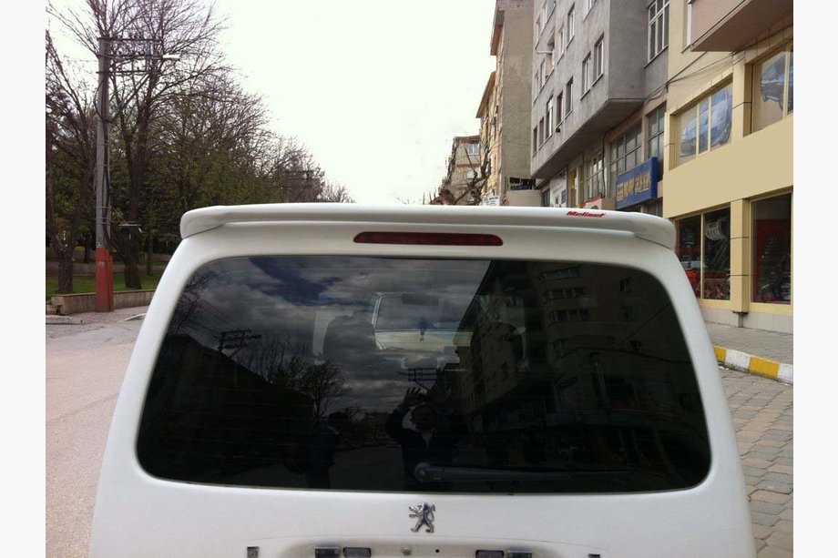 Citroen Berlingo 1996–2008 Spoiler Anatomic (för lackering) Image