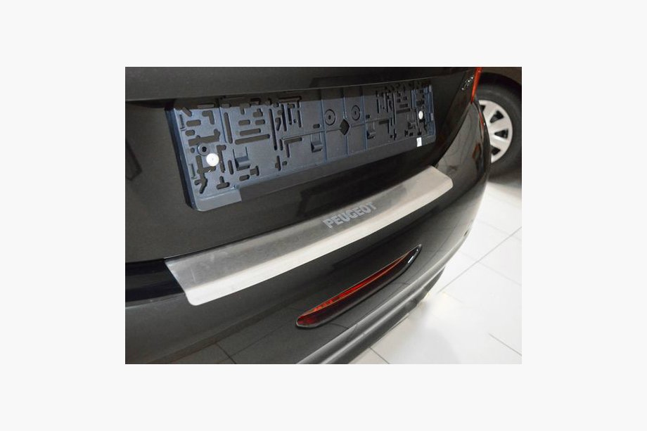 Fiat Scudo 2007–2015 Bakre stötfångarskydd i rostfritt stål Image
