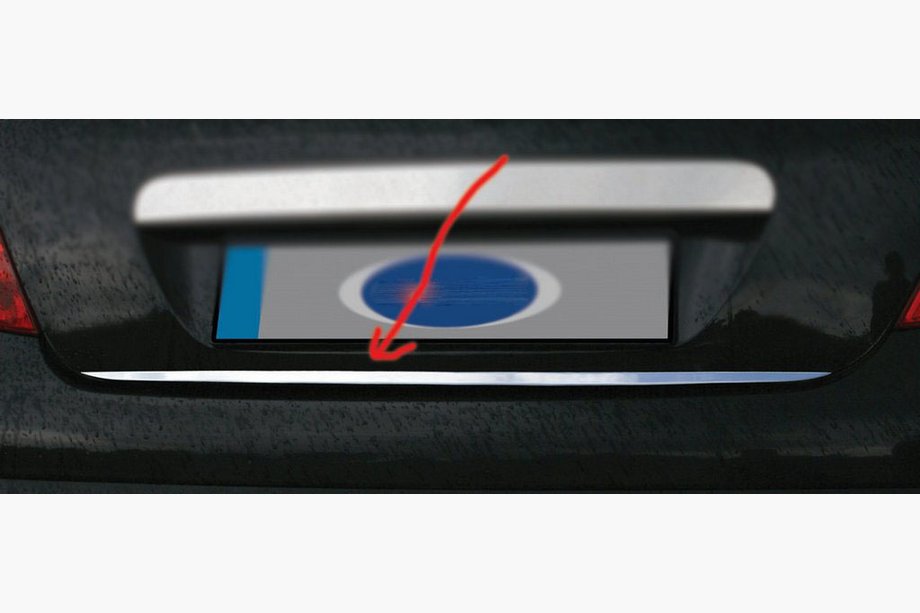 BMW 5-serie E39 1996–2003 Kromlist till baklucka (rostfritt stål) Image
