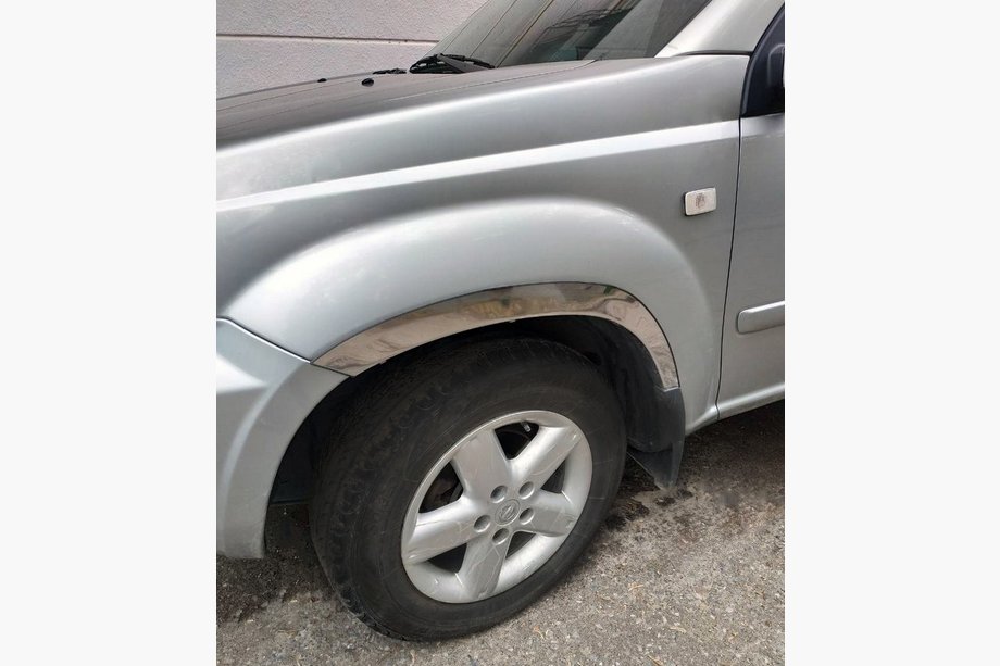 Nissan X-trail T30 2002–2007 Hjulhuslister (4 st, rostfritt stål) Image