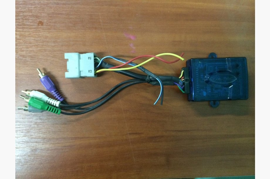 Toyota Highlander 2008–2013 Förstärkaradapter Scosche TA07SR (begagnad) Image