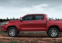 Toyota Hilux 2015– Fönsterlister (4 st, rostfritt) foto 1