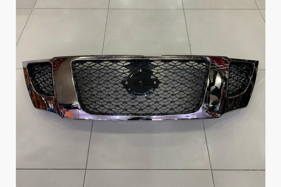 Nissan Patrol Y62 2010–2024 Frontgrill Nismo 2010-2020 Image