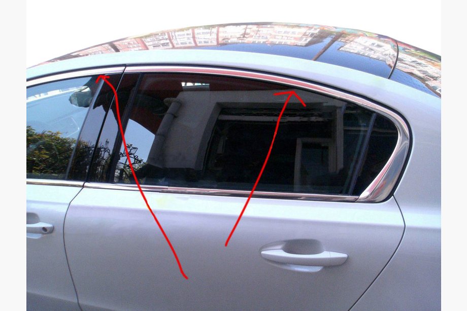 Peugeot 508 2010–2018 Övre fönsterlist (Sedan, rostfri) Image