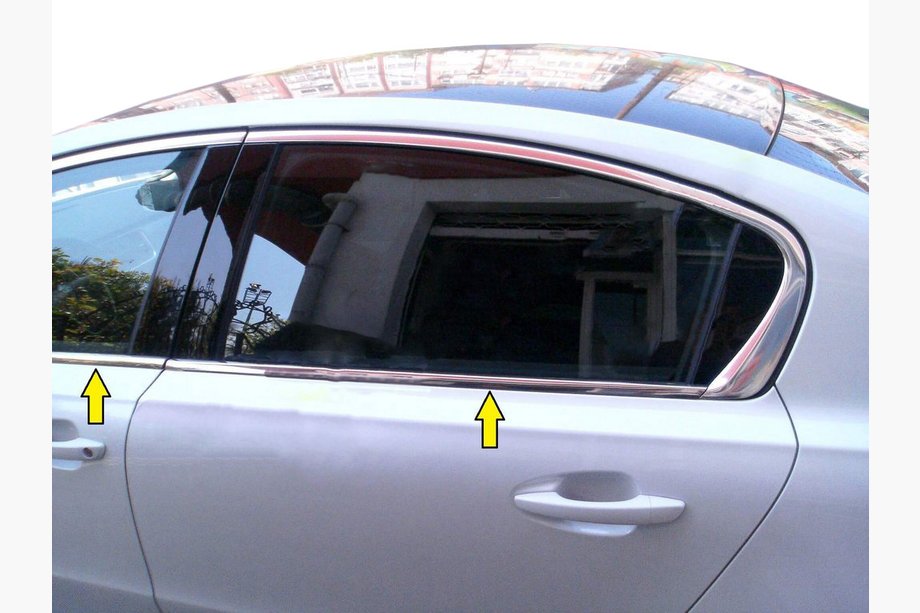 Peugeot 508 2010–2018 Nedre fönsterlist (Sedan, rostfritt stål) Image