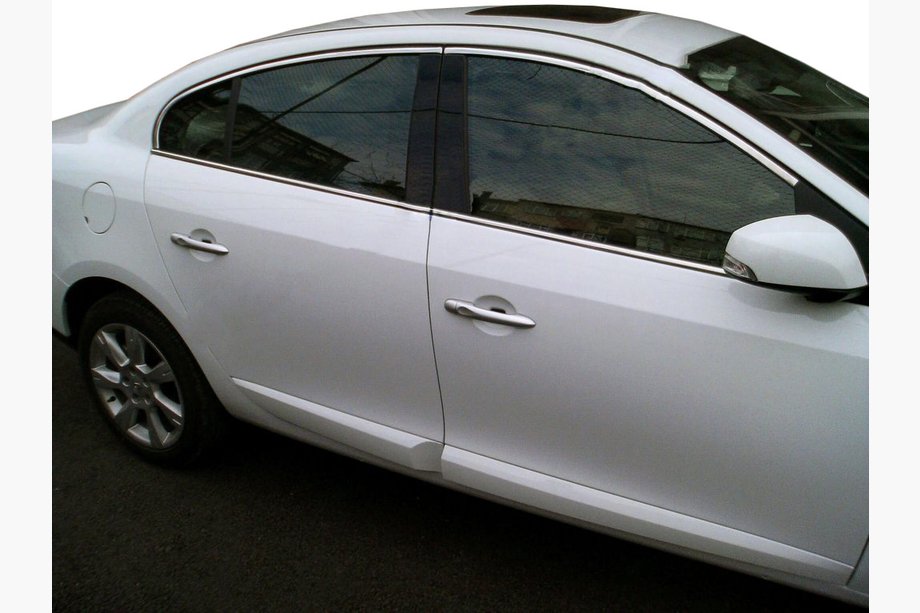 Renault Fluence 2009–2016 Övre fönsterlister (4 st, rostfritt stål) Image