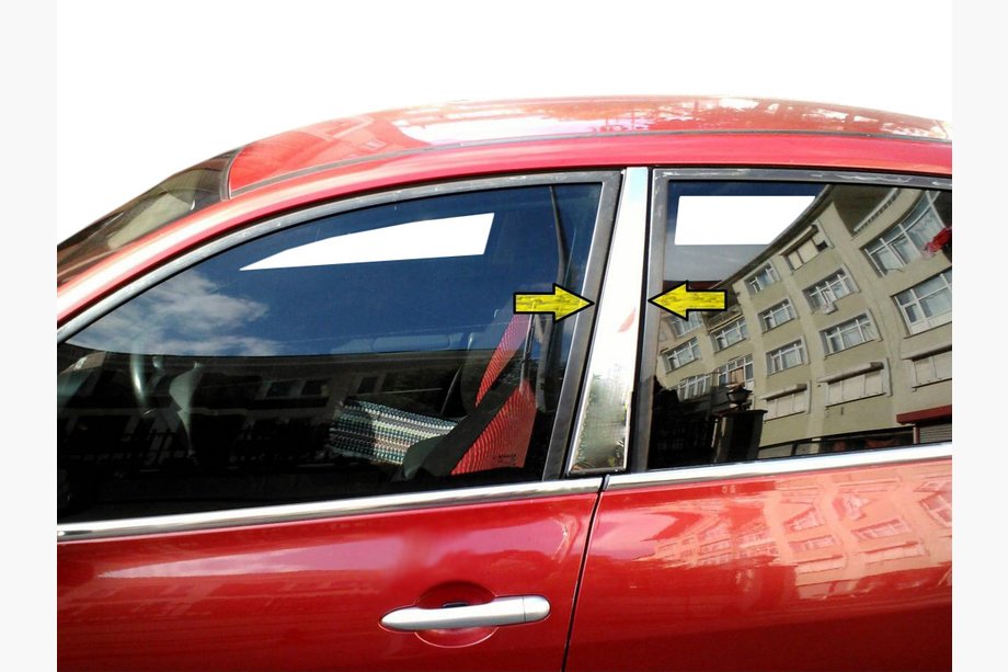 Renault Megane II 2004–2009 Dörrstolpslister i rostfritt stål (2 st) Image