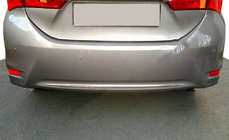 Toyota Corolla 2013–2019 Stötfångarkant bak (rostfritt stål) foto 1