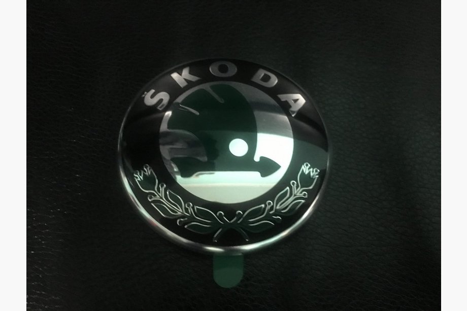 Skoda Fabia 2000–2007 Originalemblem (79 mm) Original Image