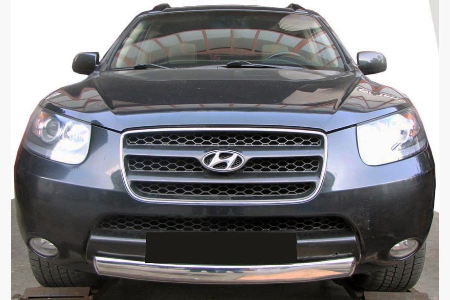 Hyundai Santa Fe 2 2006–2012 Främre frontbåge ST008-Oval (rostfritt) Image