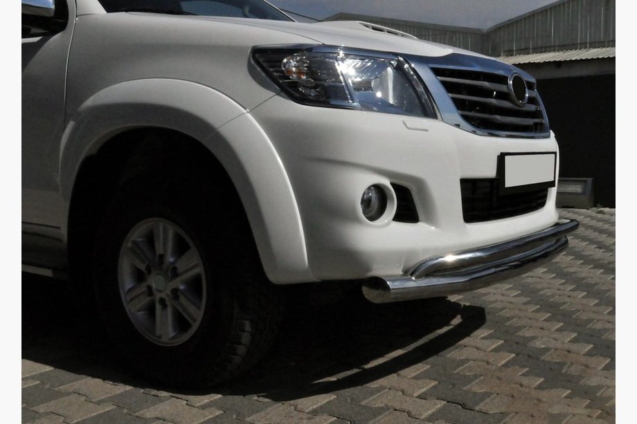 Toyota Hilux 2006–2015 Främre skyddsbåge ST017 (rostfritt stål) Image