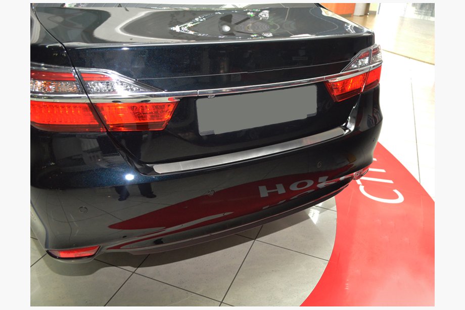 Toyota Camry 2011–2017 Nataniko bakre stötfångarlist (rostfritt stål) Image