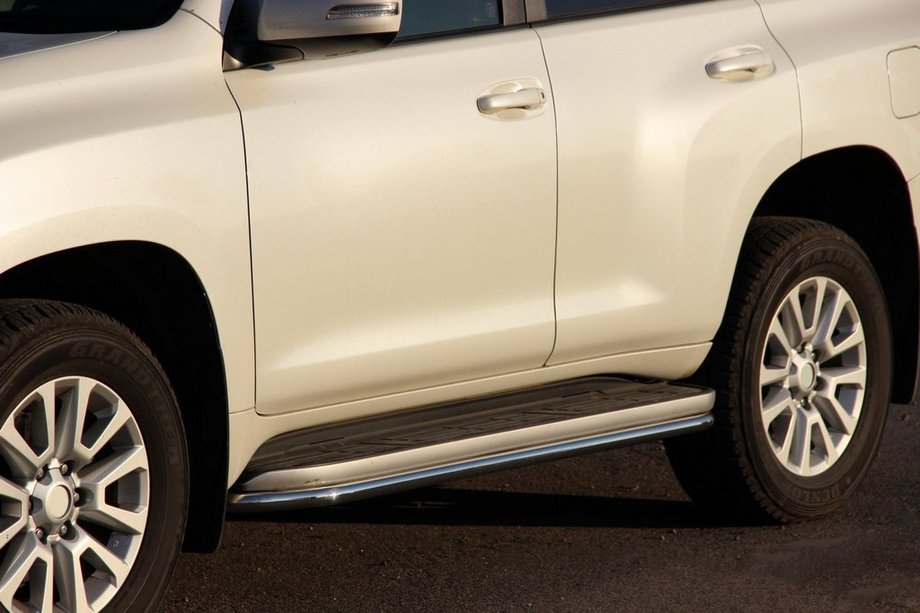 Toyota Land Cruiser Prado 150 2009–2023 Tröskelskydd BB004 (2 st, rostfritt) Image