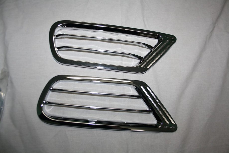 Lexus LX470 1998–2007 Dekorpaneler för bakre luftutblås (2 st, plast) Image