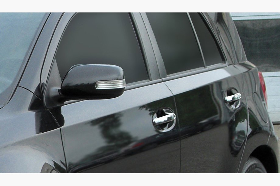 Toyota Urban Cruiser 2009–2014 Dörrhandtagskåpor (4 st, rostfritt stål) Foto 1
