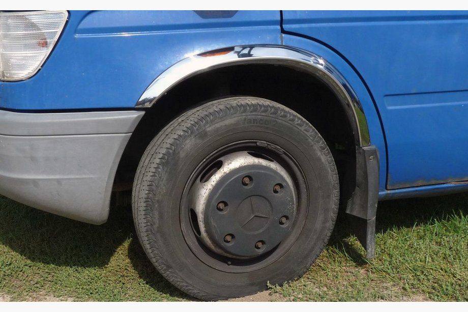 Volkswagen LT 1995–2006 Hjulhuslister (4 st, rostfritt stål) Image