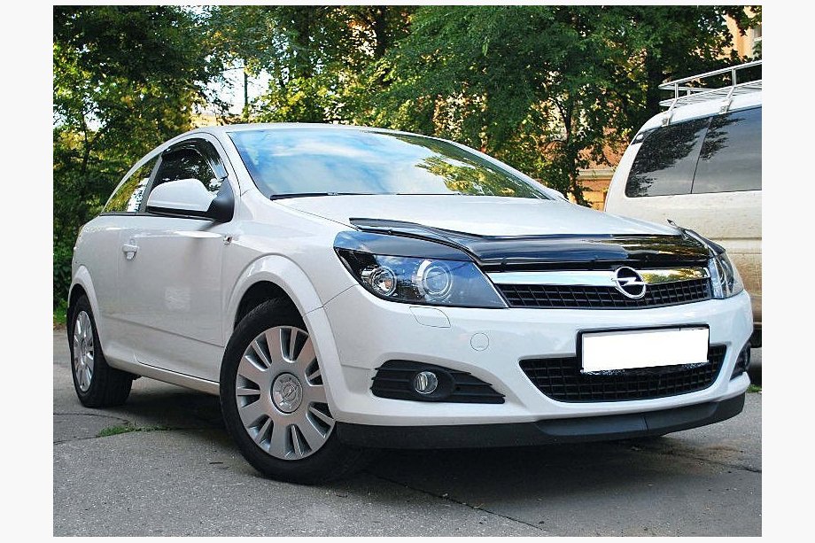 Opel Astra H 2004–2013 Huvdeflektor (VIP) Image