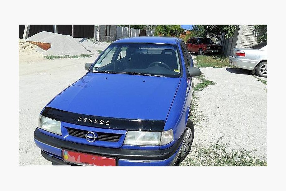 Opel Vectra A 1987–1995 Huvdeflektor (VIP) Image