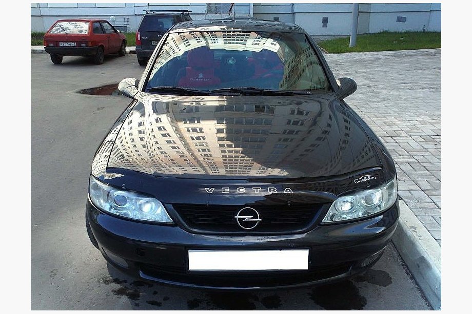 Opel Vectra B 1995–2002 Huvdeflektor VIP Image