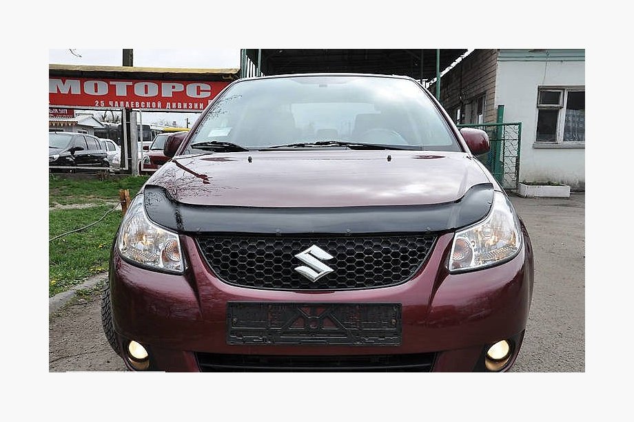 Suzuki SX4 2006–2013 Huvdeflektor (VIP) Image