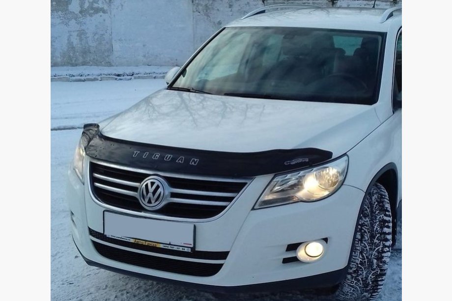 Volkswagen Tiguan 2007–2016 Huvdeflektor (VIP) Image