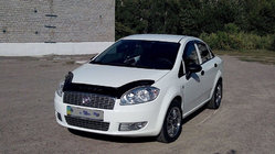 Fiat Linea 2006–2018 Huvdeflektor (VIP) foto 1