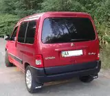 Citroen Berlingo 1996–2008 Premium stänklappar med urtag (2 st) foto 2