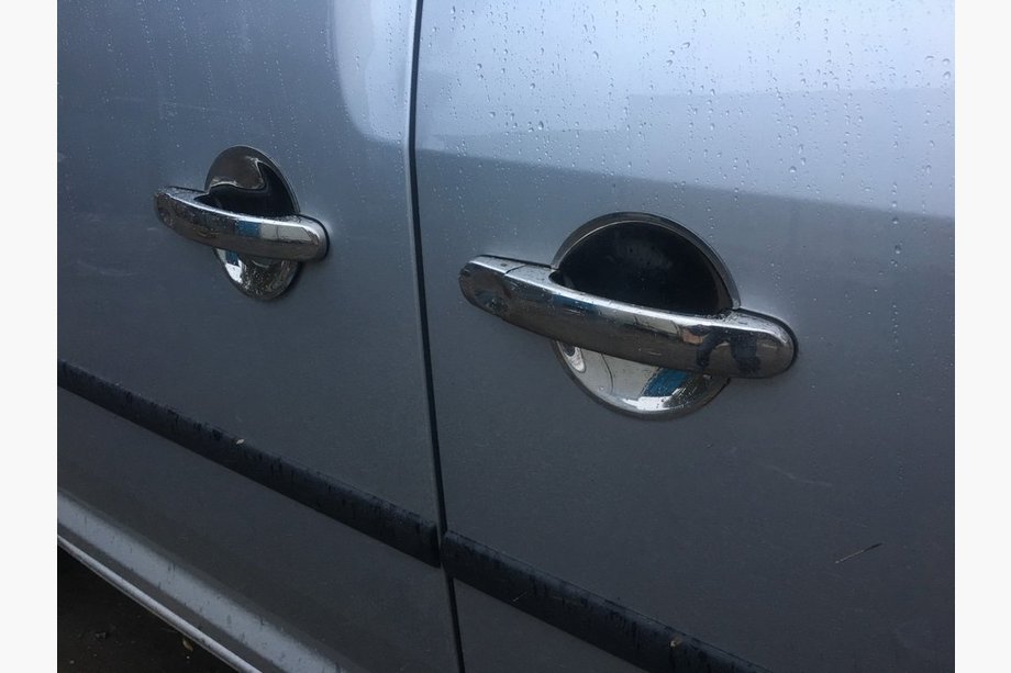 Volkswagen Caddy 2004–2010 Kromade dörrhandtagskåpor (rostfritt stål) 3 st, Carmos – turkiskt stål Foto 3