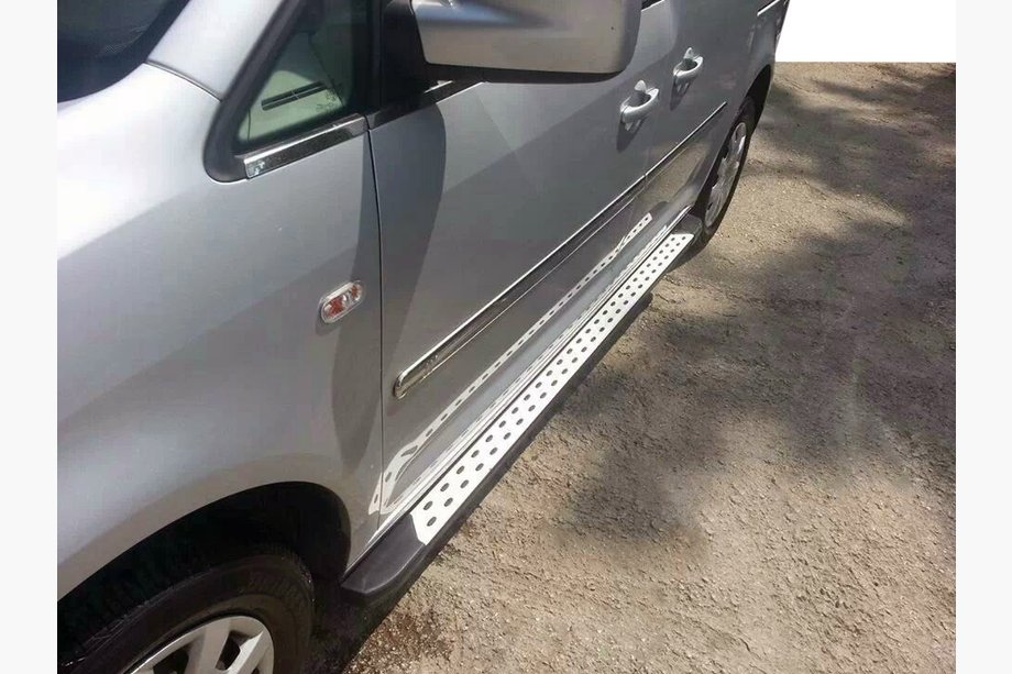 Volkswagen Caddy 2010–2015 Sidosteg DOT-Line (2 st, aluminium) Image