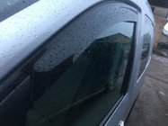 Volkswagen Caddy 2010–2015 Vindavvisare (2 st, Niken) foto 5