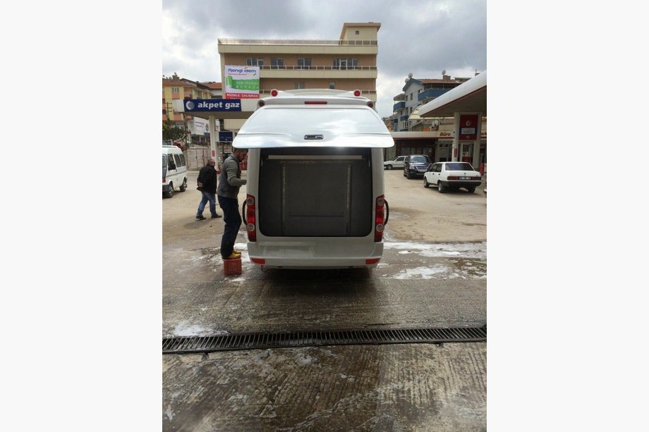 Volkswagen Crafter 2006–2016 Påhängsbagagehållare (för lackering) Foto 14
