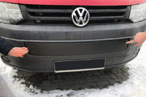 Volkswagen T5 2010–2015 Vintertäcke för nedre grillen foto 2