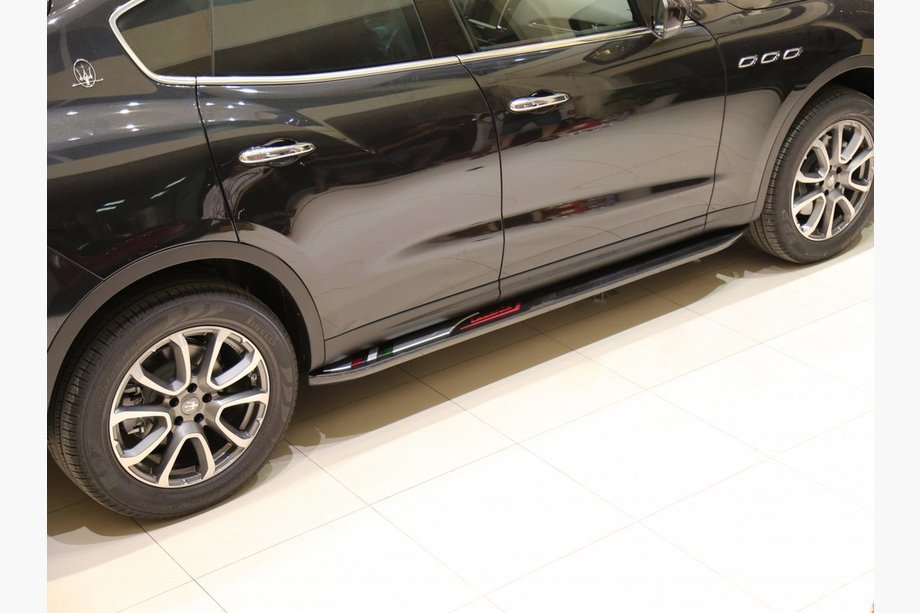 Maserati Levante 2016– Sidosteg OEM-V2 (2 st) Image