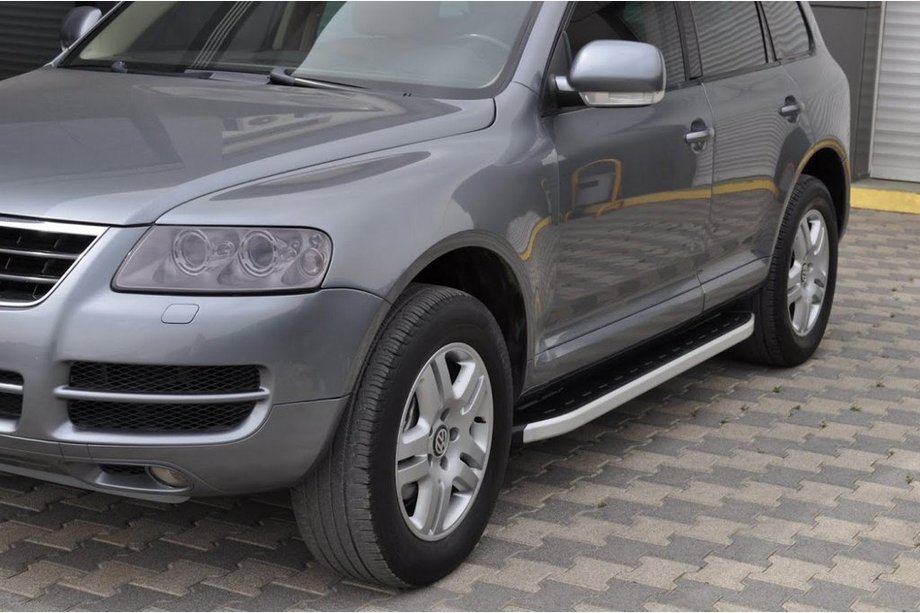 Volkswagen Touareg 2002–2010 Sidosteg Fullmond (2 st, aluminium) Image