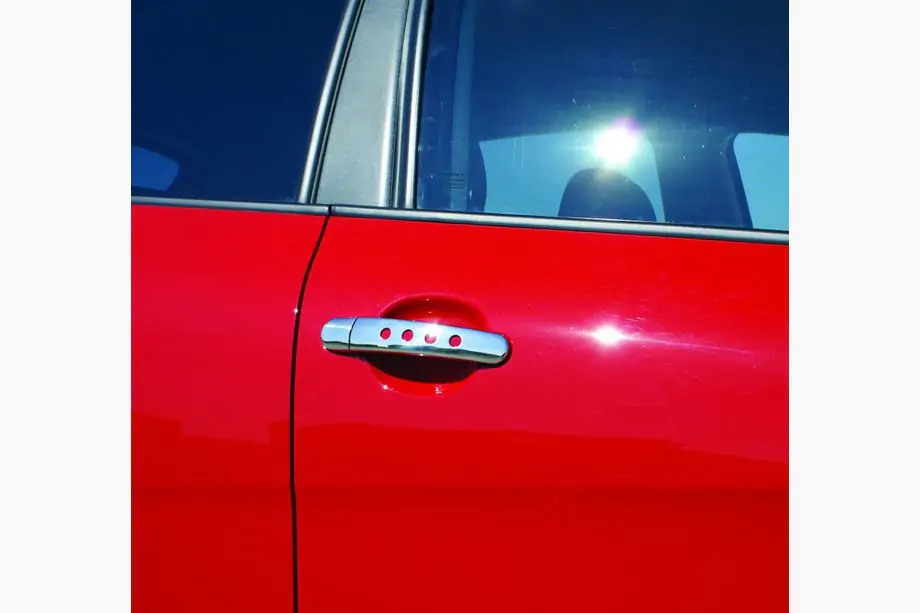 Seat Leon 2005–2012 Dörrhandtagsskydd med hål (rostfritt stål) Image