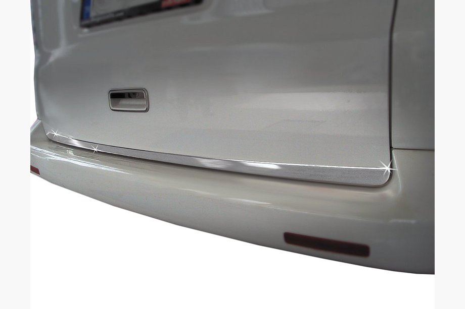 Volkswagen T5 Multivan 2003–2010 Kantskydd för bagagelucka i rostfritt stål Carmos, 1 dörr – uppåtgående Image